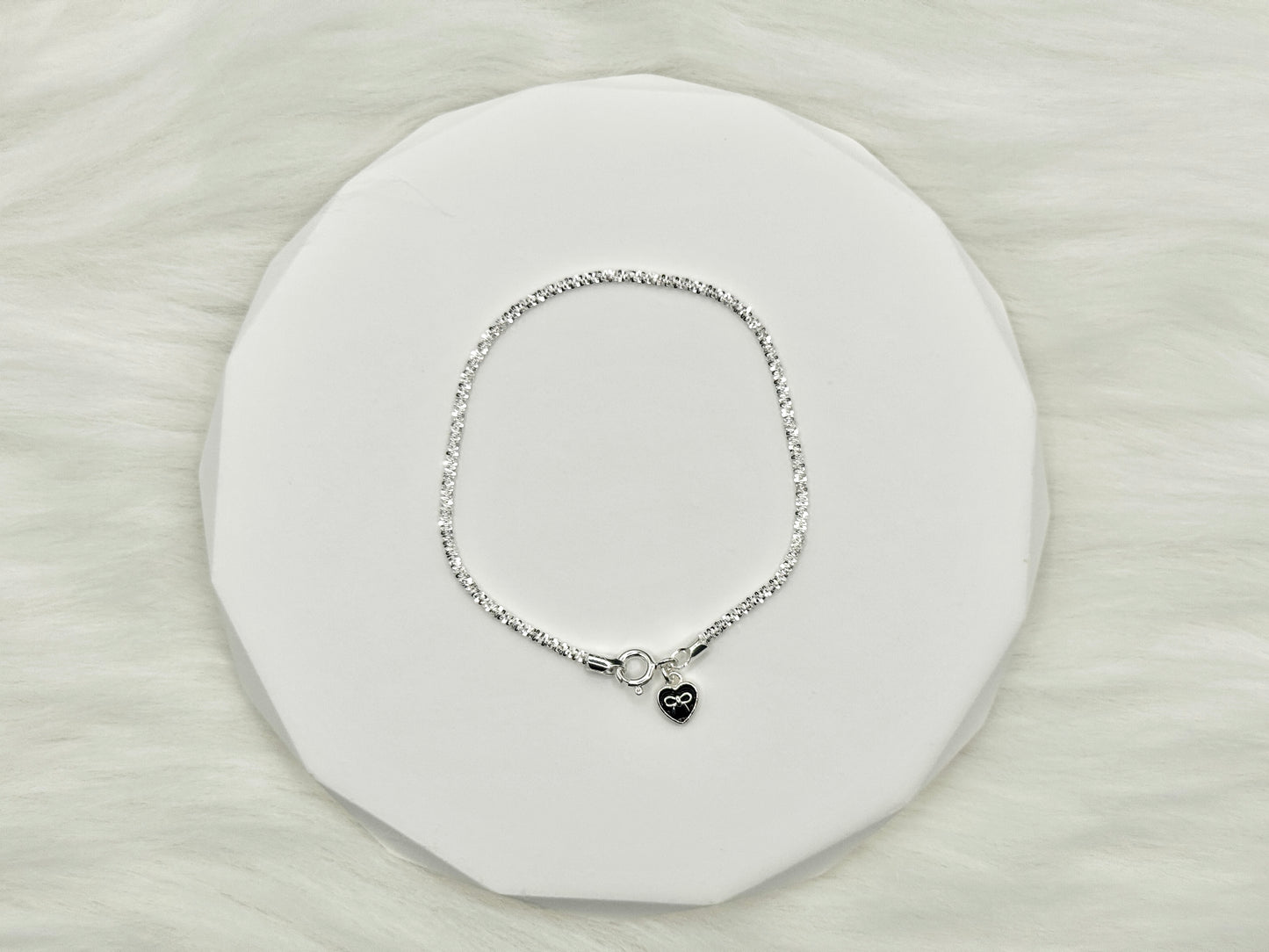 Elysia Bow Bracelet