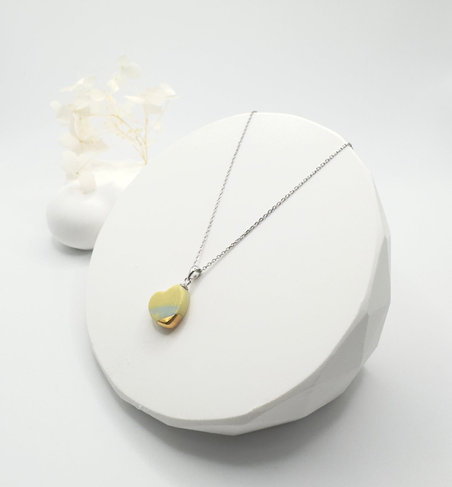 Marble Heart Necklace - Lemon Drop