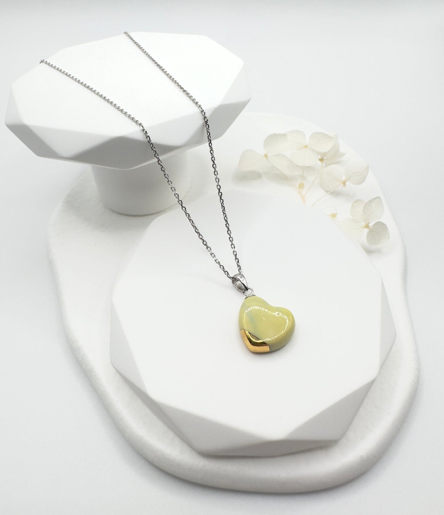 Marble Heart Necklace - Lemon Drop