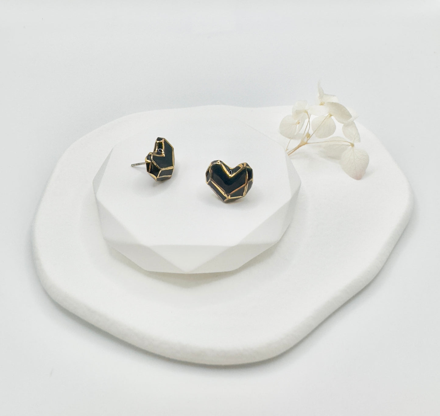 Heart Button Porcelain Earrings - Deep Blue